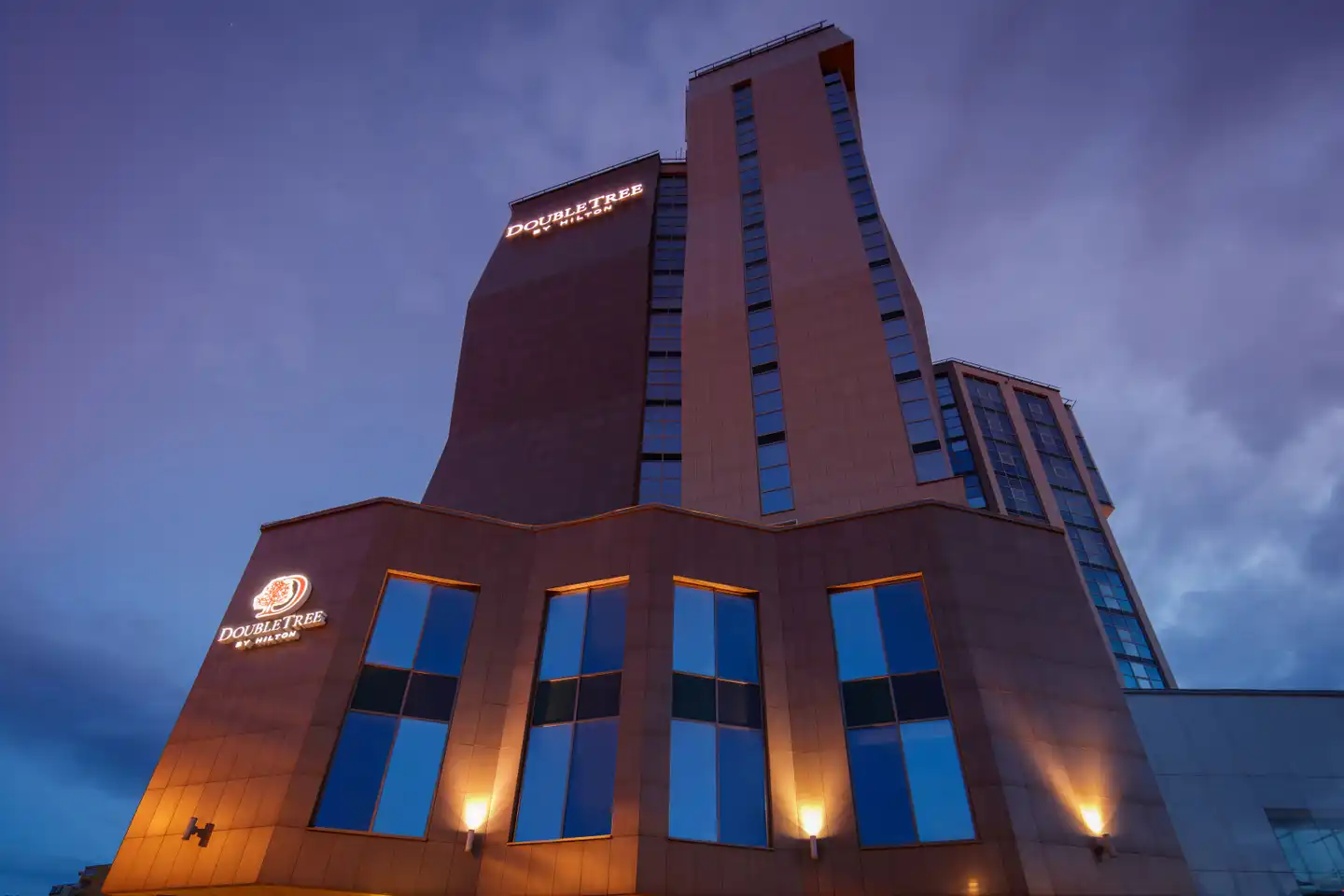 DoubleTree by Hilton Hotel Bratislava Aussenansicht
