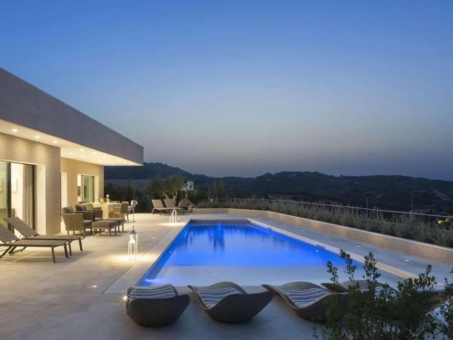 Li Finistreddi Exclusive Country Retreat Pool