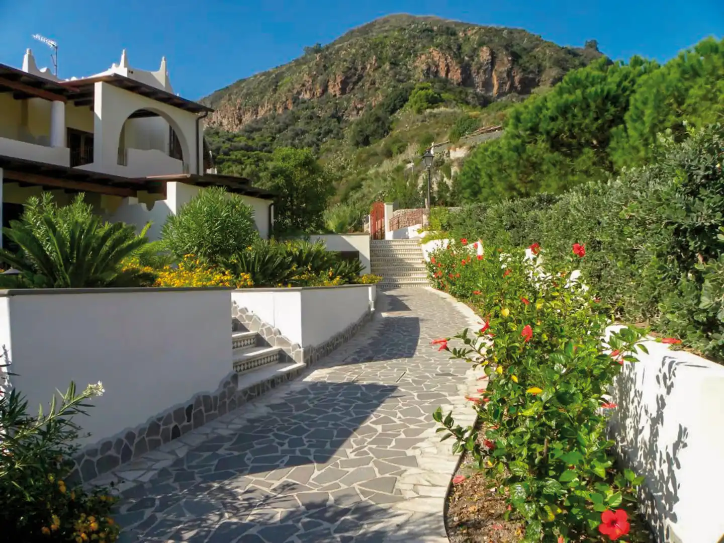 Borgo Eolie Landschaft