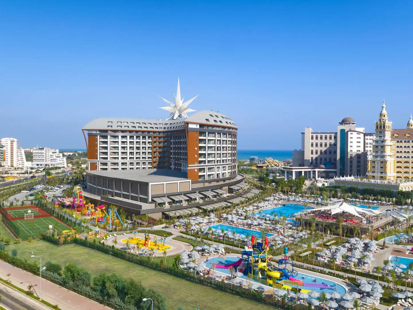 Royal Seginus OUTDOOR
