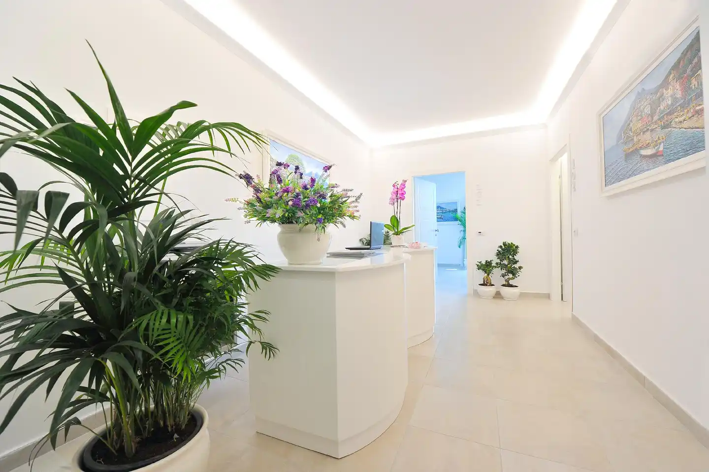 SORRENTOBAY Lobby
