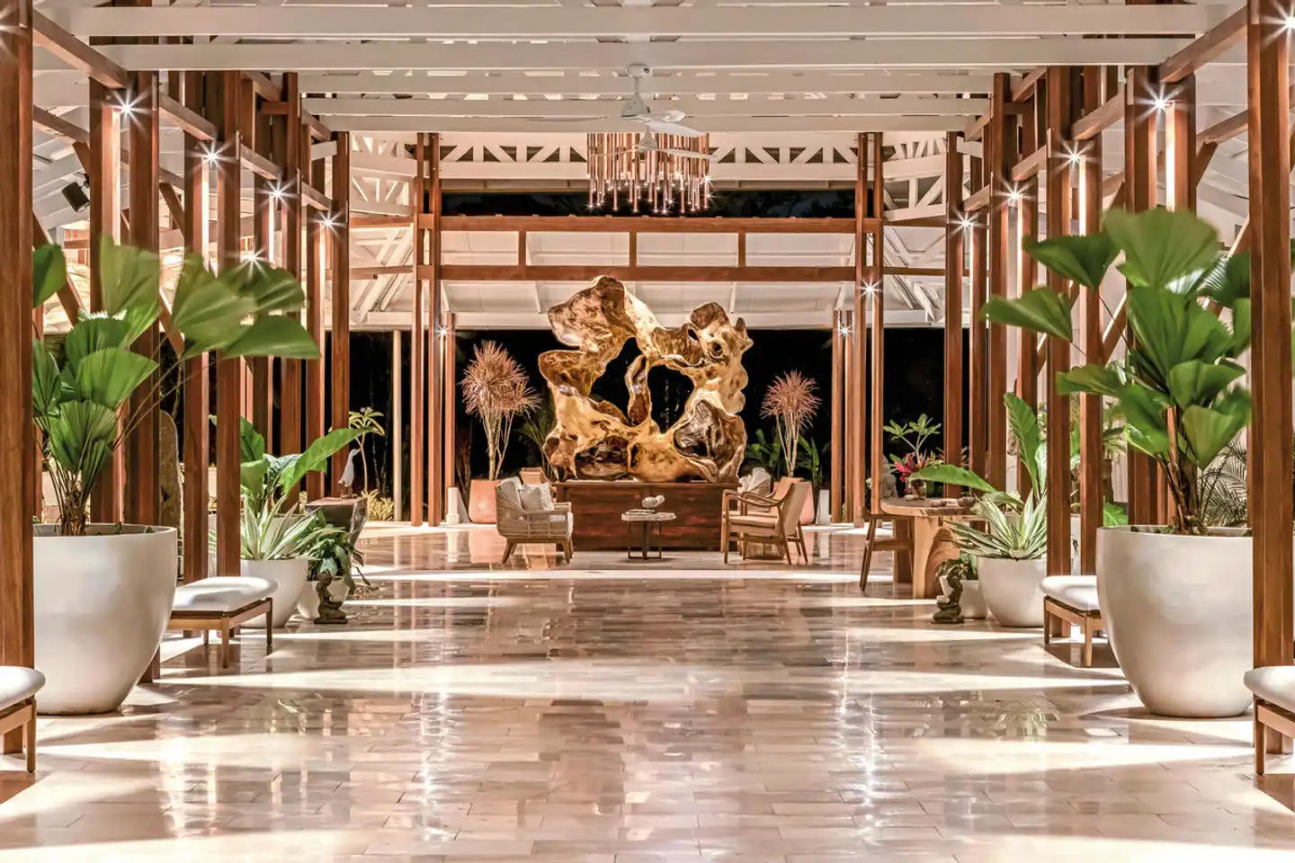 Nayara Bocas del Toro Lobby
