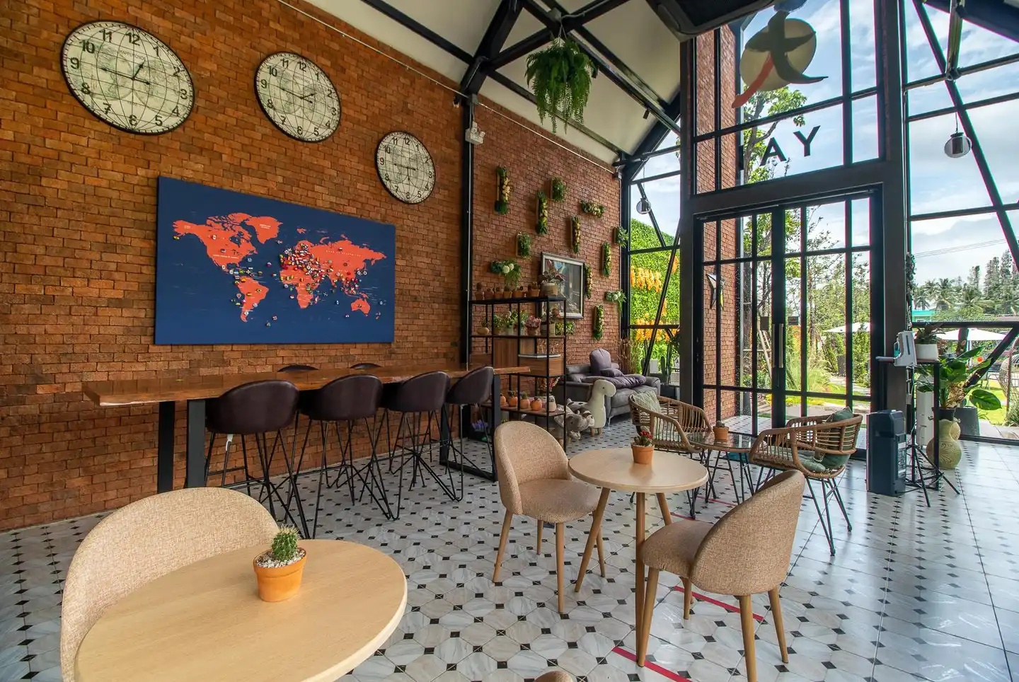 Coco Pina Restaurant