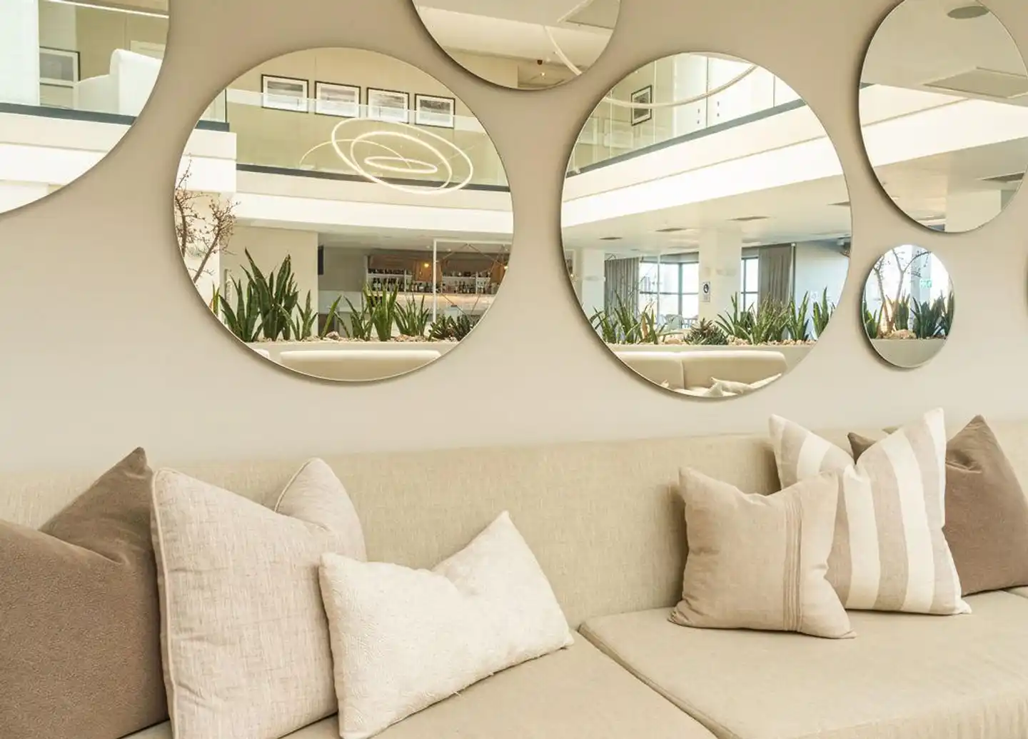Bluewater Bay Sunrise Hotel Lobby