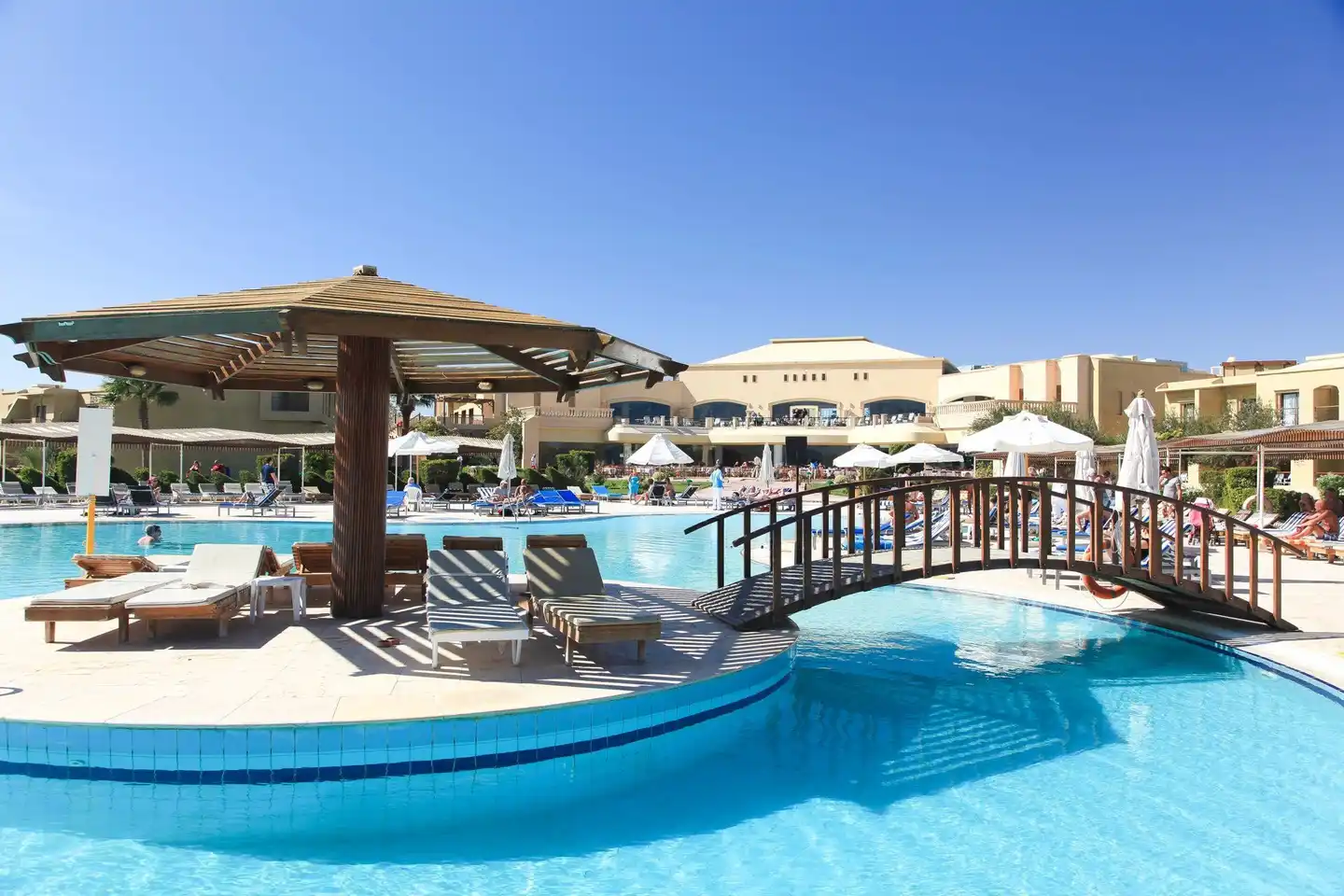 Three Corners Fayrouz Plaza Beach Resort Pool
