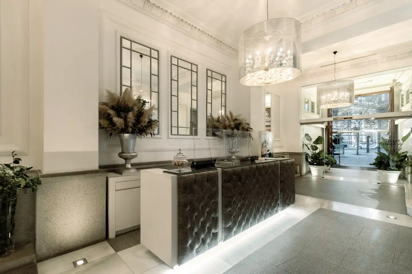 Hospes Puerta de Alcalá Lobby