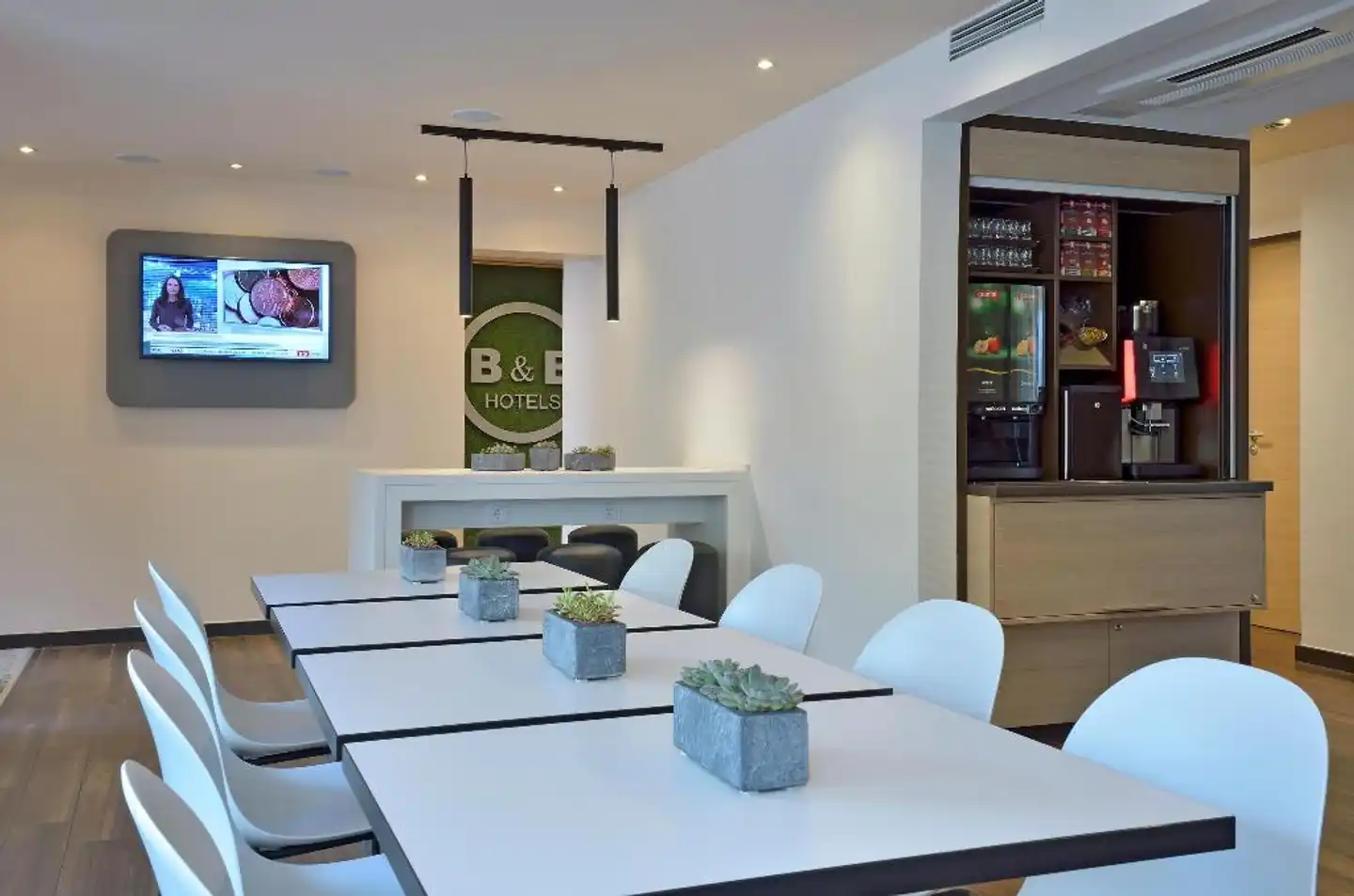 B&B Hotel Düsseldorf-Ratingen Lobby