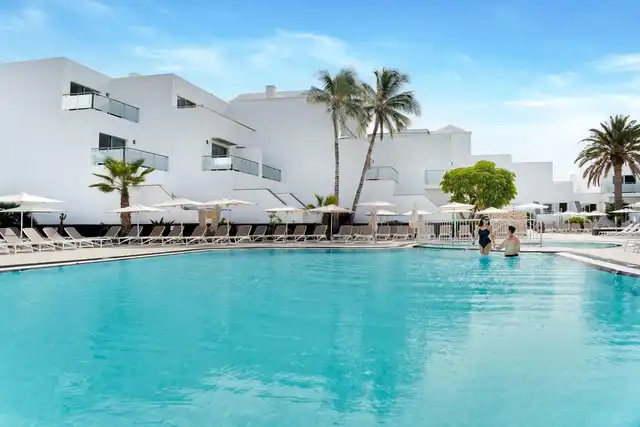 Lanzarote Village Pool