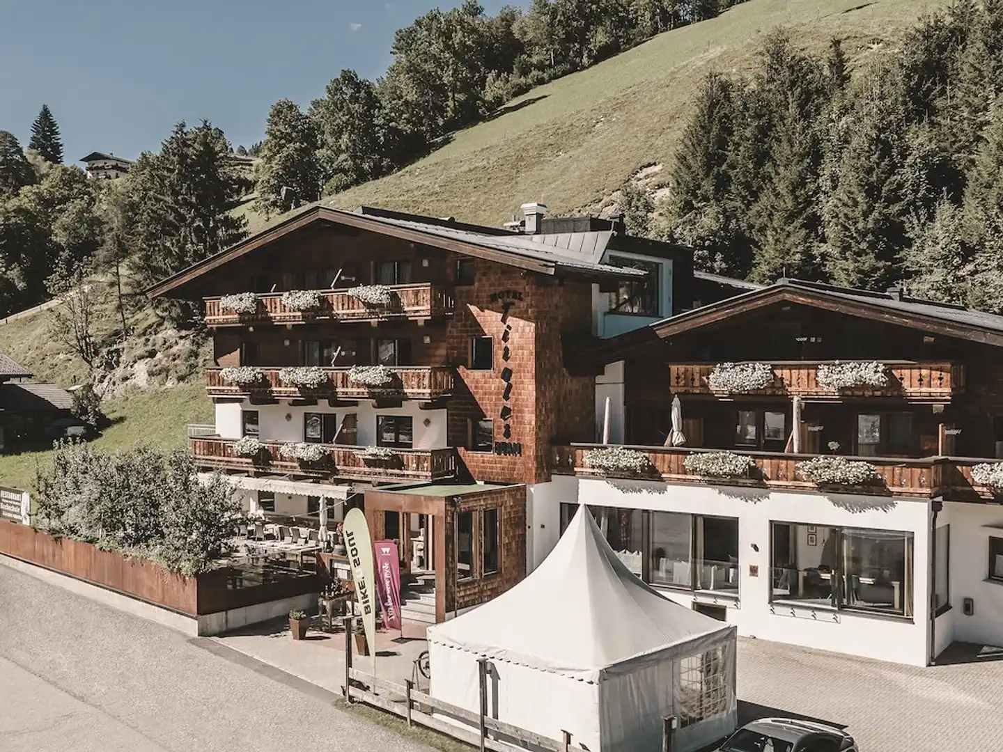 Tiroler Buam Bar