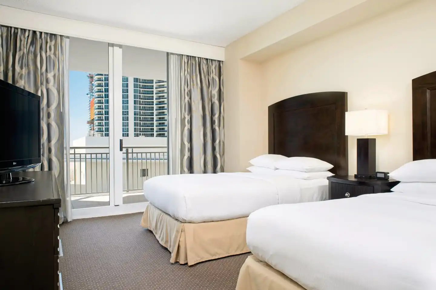 Doubletree Ocean Point Resort & Spa Wohnbeispiel