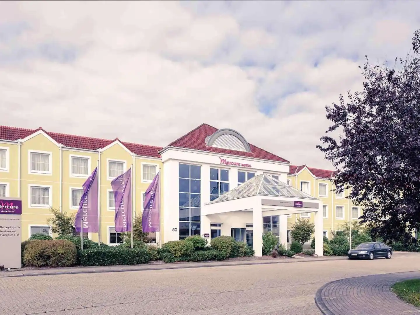Mercure Duesseldorf Ratingen Aussenansicht