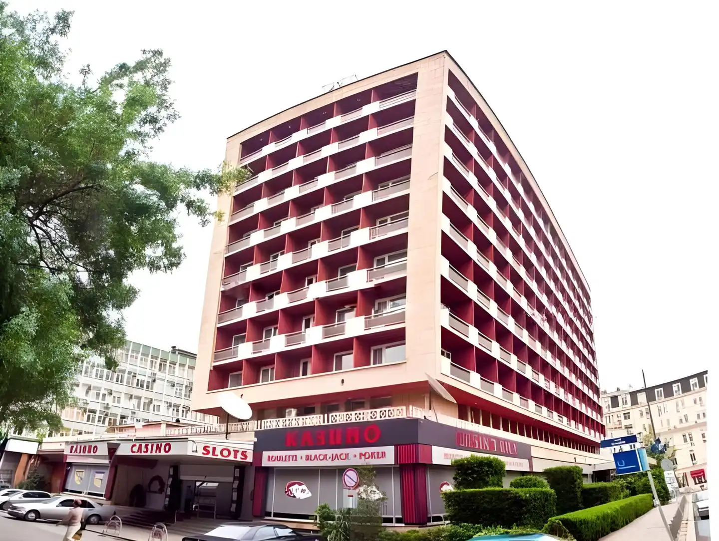 Rila Hotel Aussenansicht