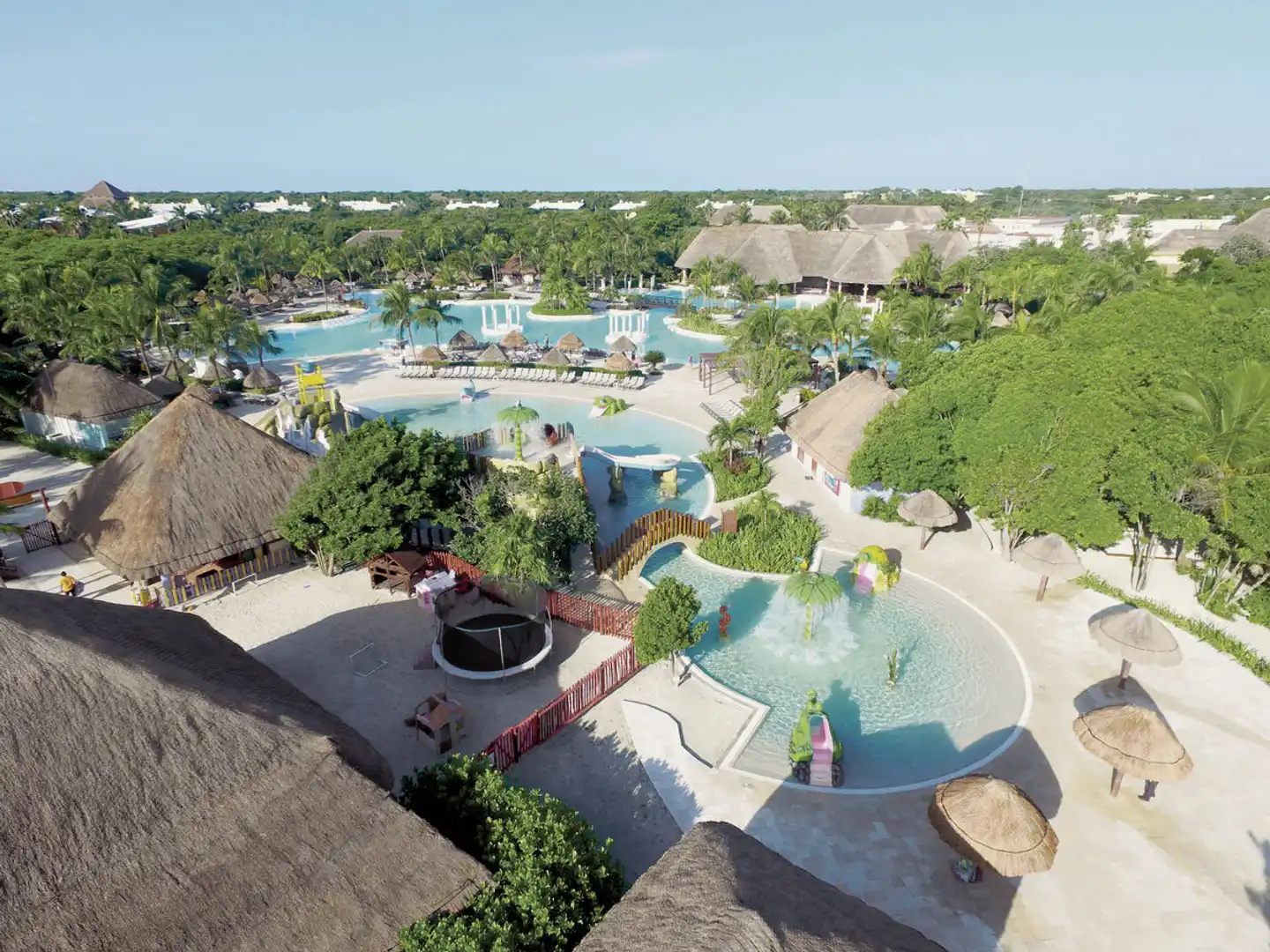 Grand Palladium Kantenah Resort & Spa Aussenansicht