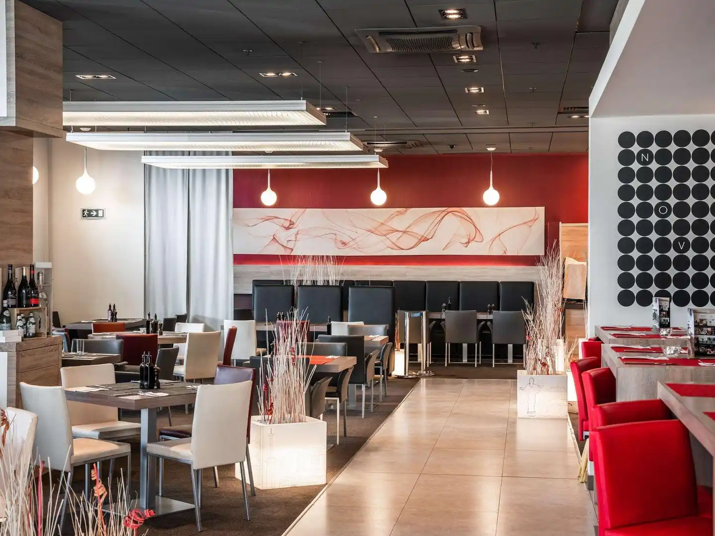 Novotel Sofia Hotel Bar