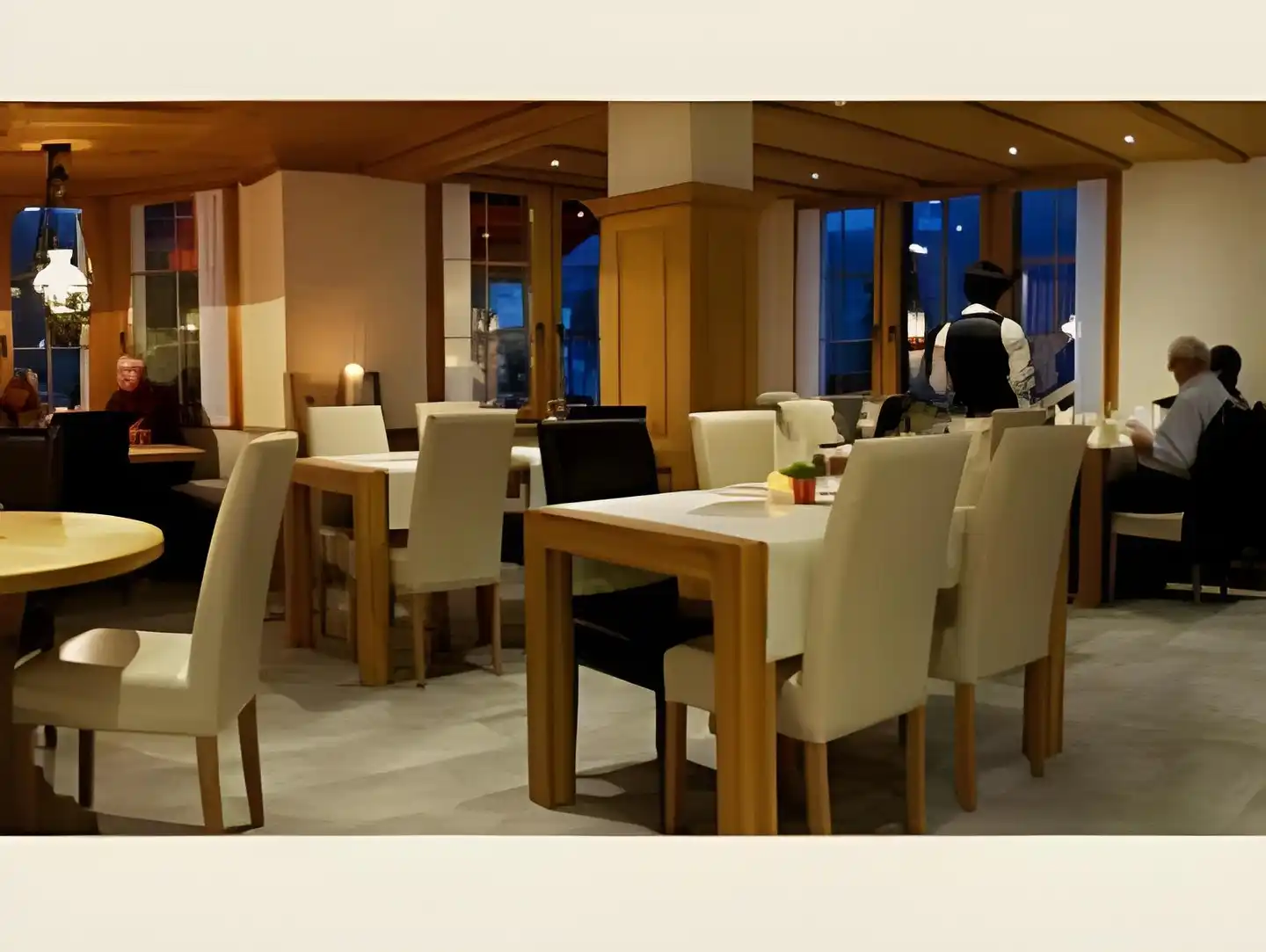 Chesa Restaurant