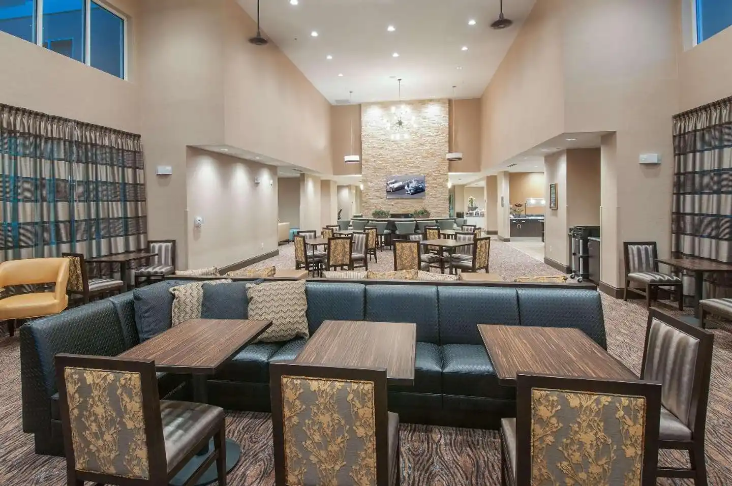 Homewood Suites by Hilton Lackland AFB/SeaWorld, TX Lobby