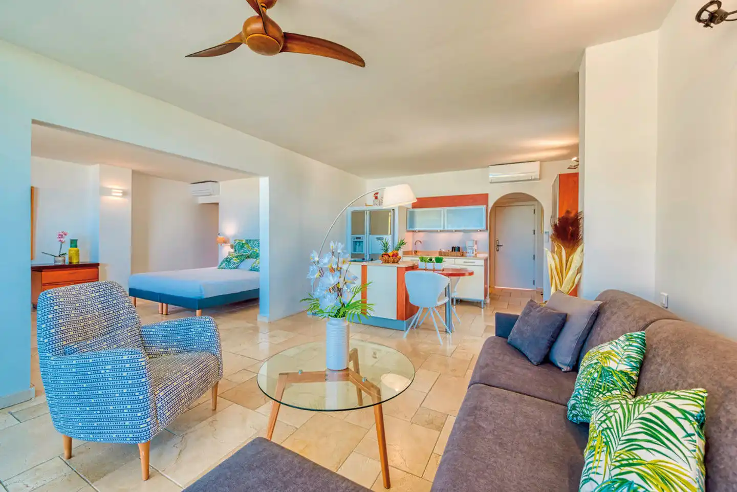 Le Domaine Anse Marcel Beach Lobby