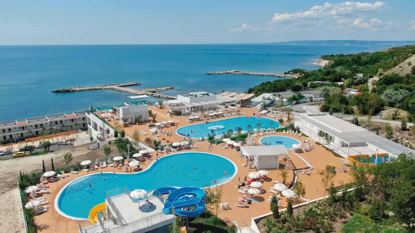 White Lagoon Pool