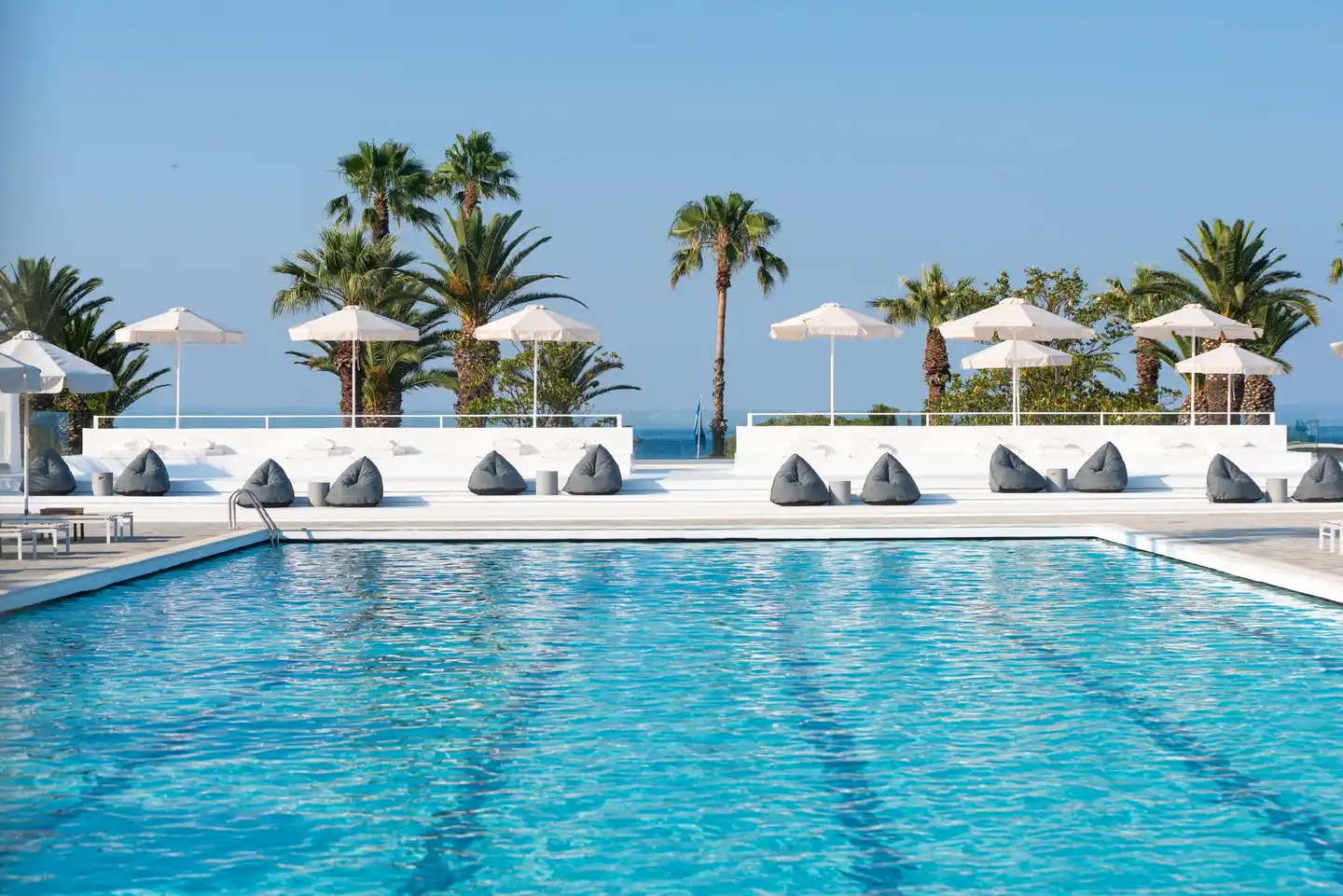 Kassandra Palace Seaside Resort Pool