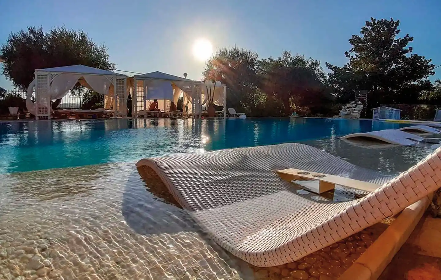 Nefeli Pool