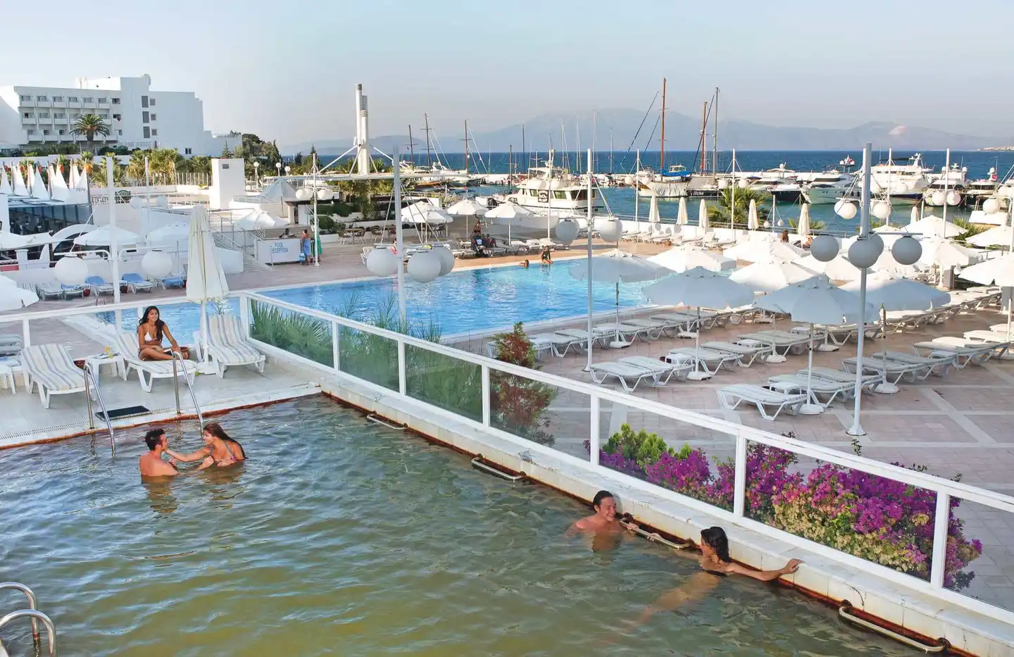 Altin Yunus Resort & Thermal Hotel Pool