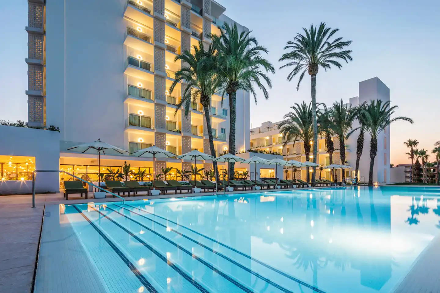 HM Ayron Park Pool