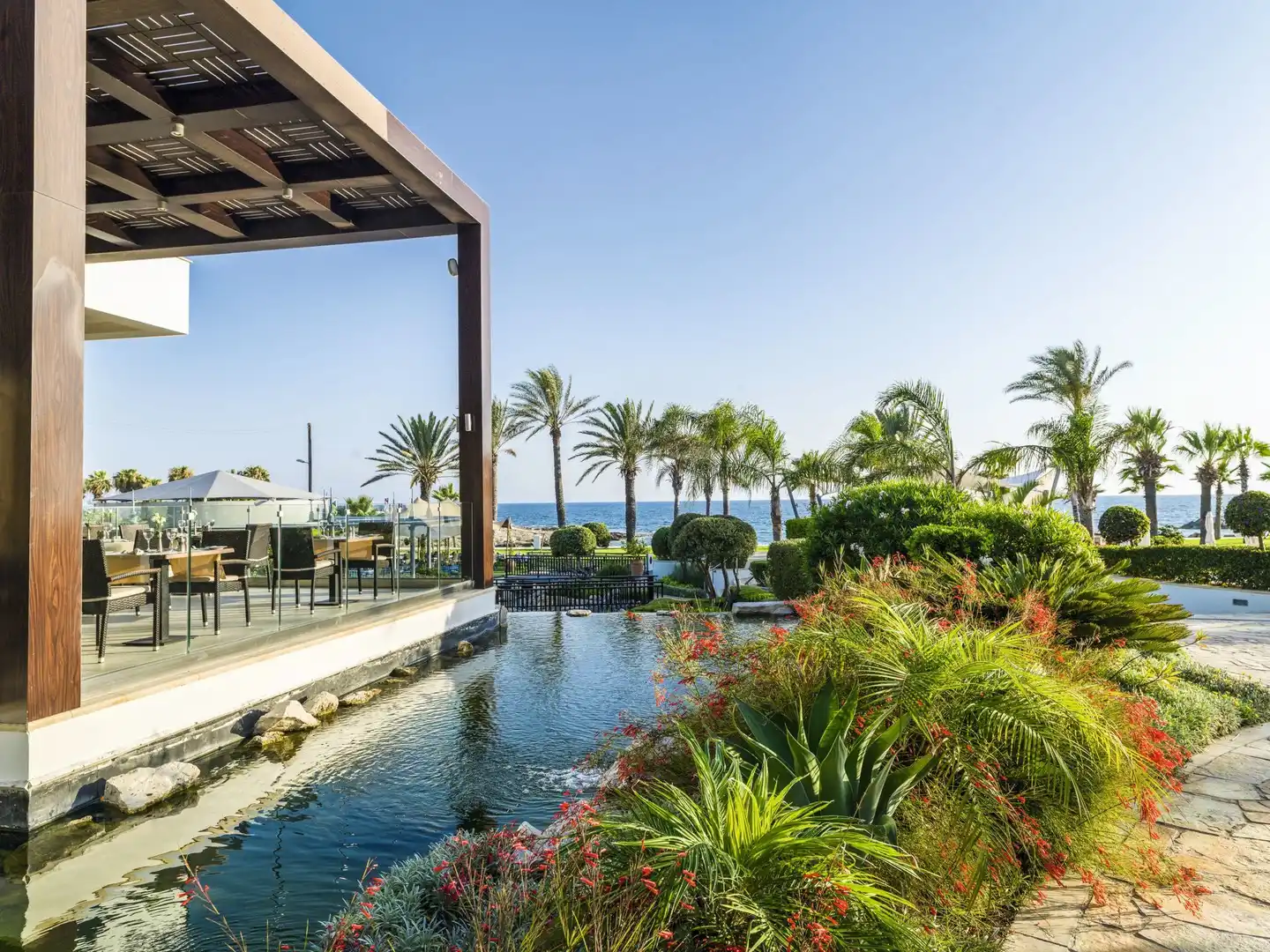 Olympic Lagoon Resort Paphos Garten