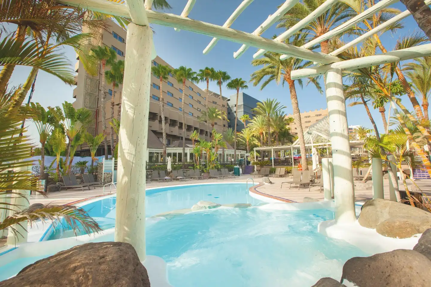 Abora Continental by Lopesan Hotels Pool