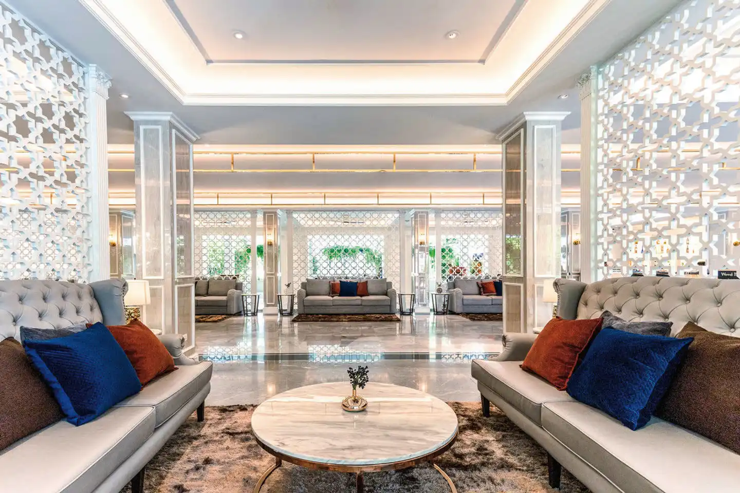The Beverly Hotel Pattaya Lobby