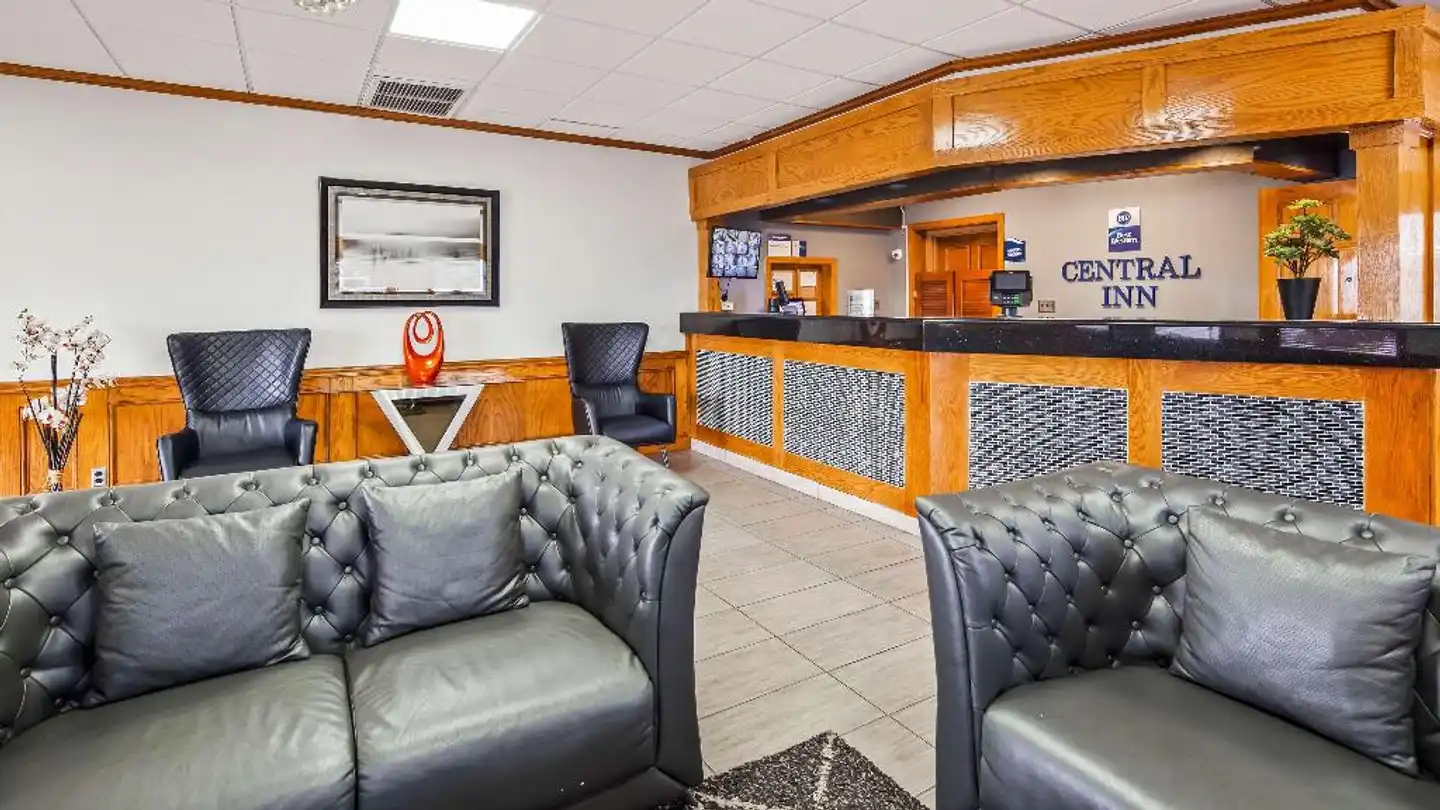 Best Western Central Inn Lobby