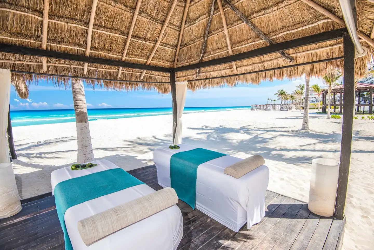 Wyndham Alltra Cancun Strand