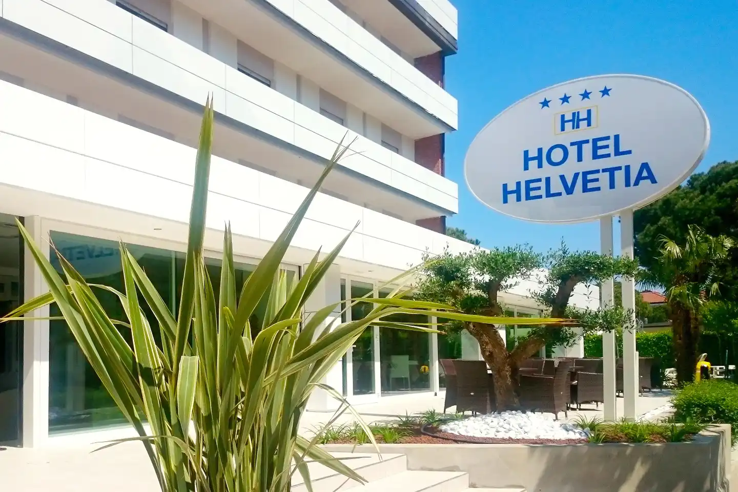 Helvetia Aussenansicht