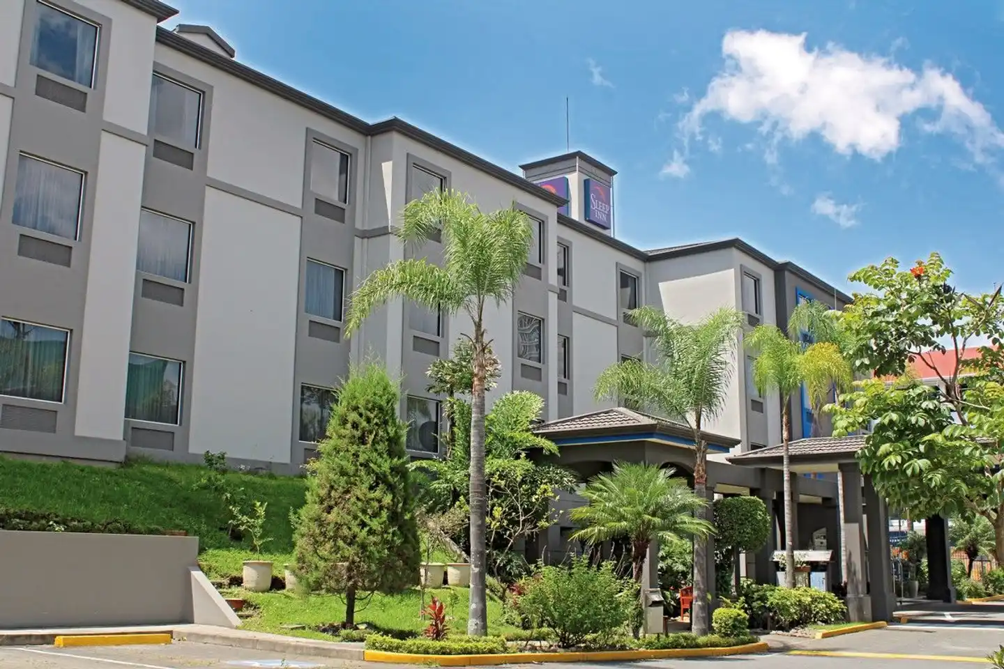 Sleep Inn Paseo Las Damas Aussenansicht
