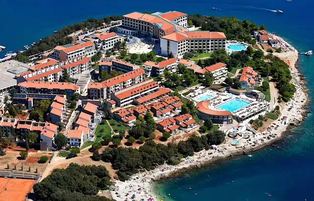 Park Plaza Verudela Aussenansicht
