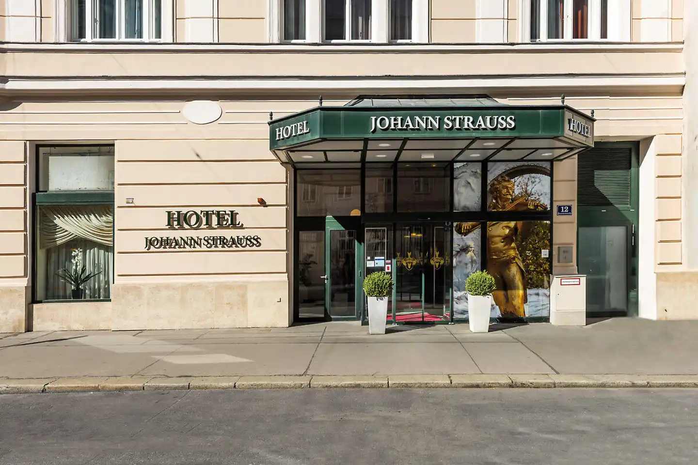 Hotel Johann Strauss Aussenansicht
