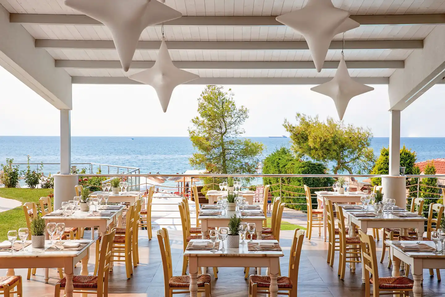 Istion Club Restaurant