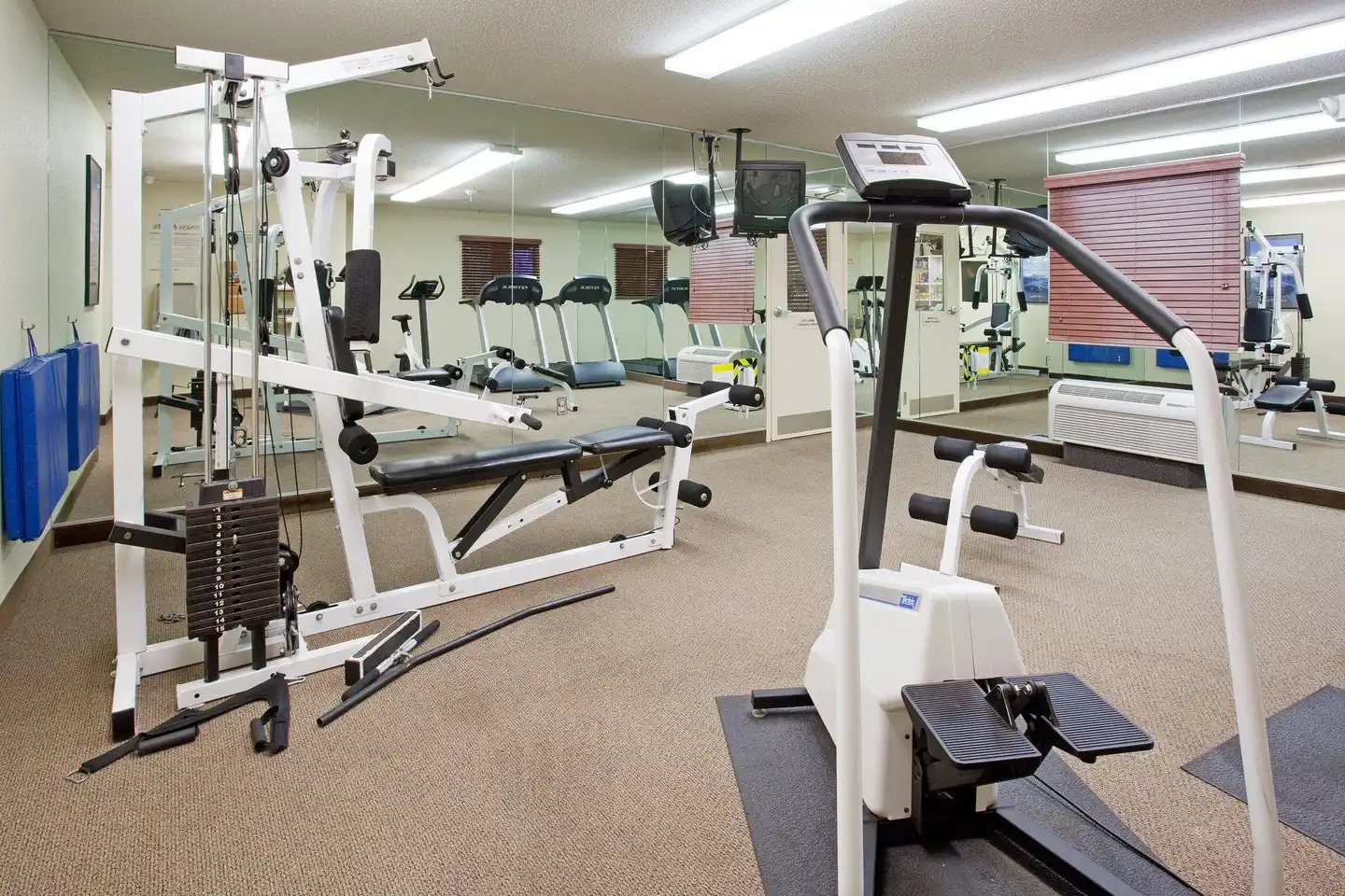 Sonesta Simply Suites Salt Lake City Airport Sport und Entertainment