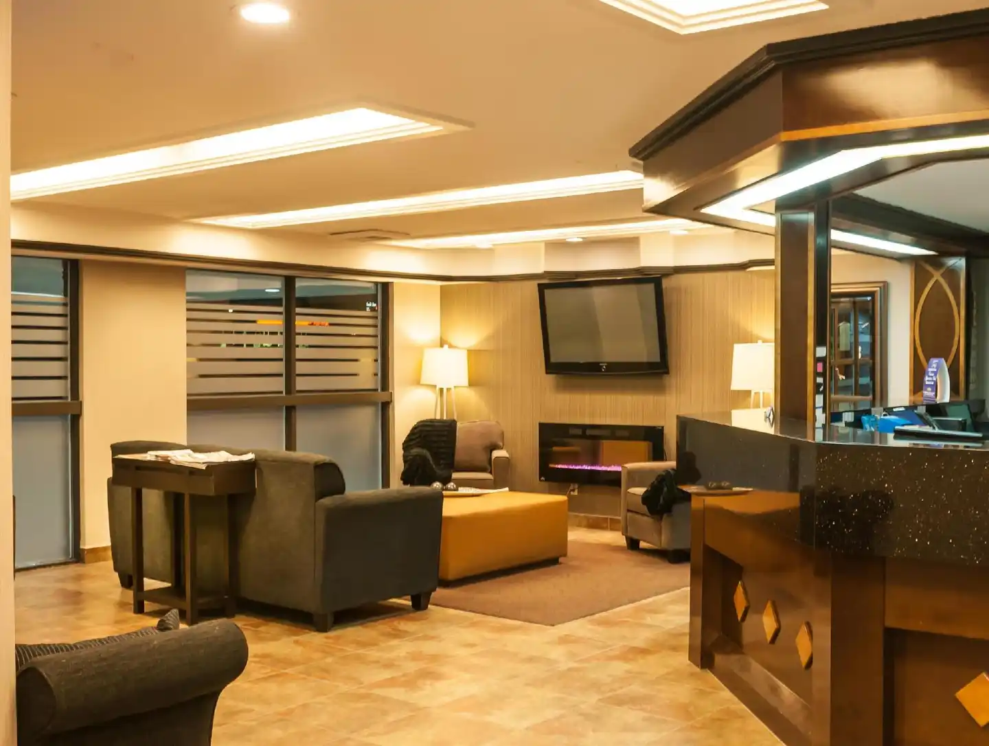 Best Western Airport Inn Lobby