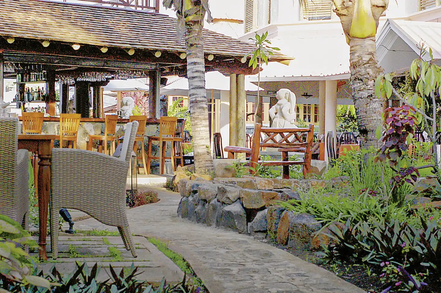 Aanari Hotel & Spa Restaurant