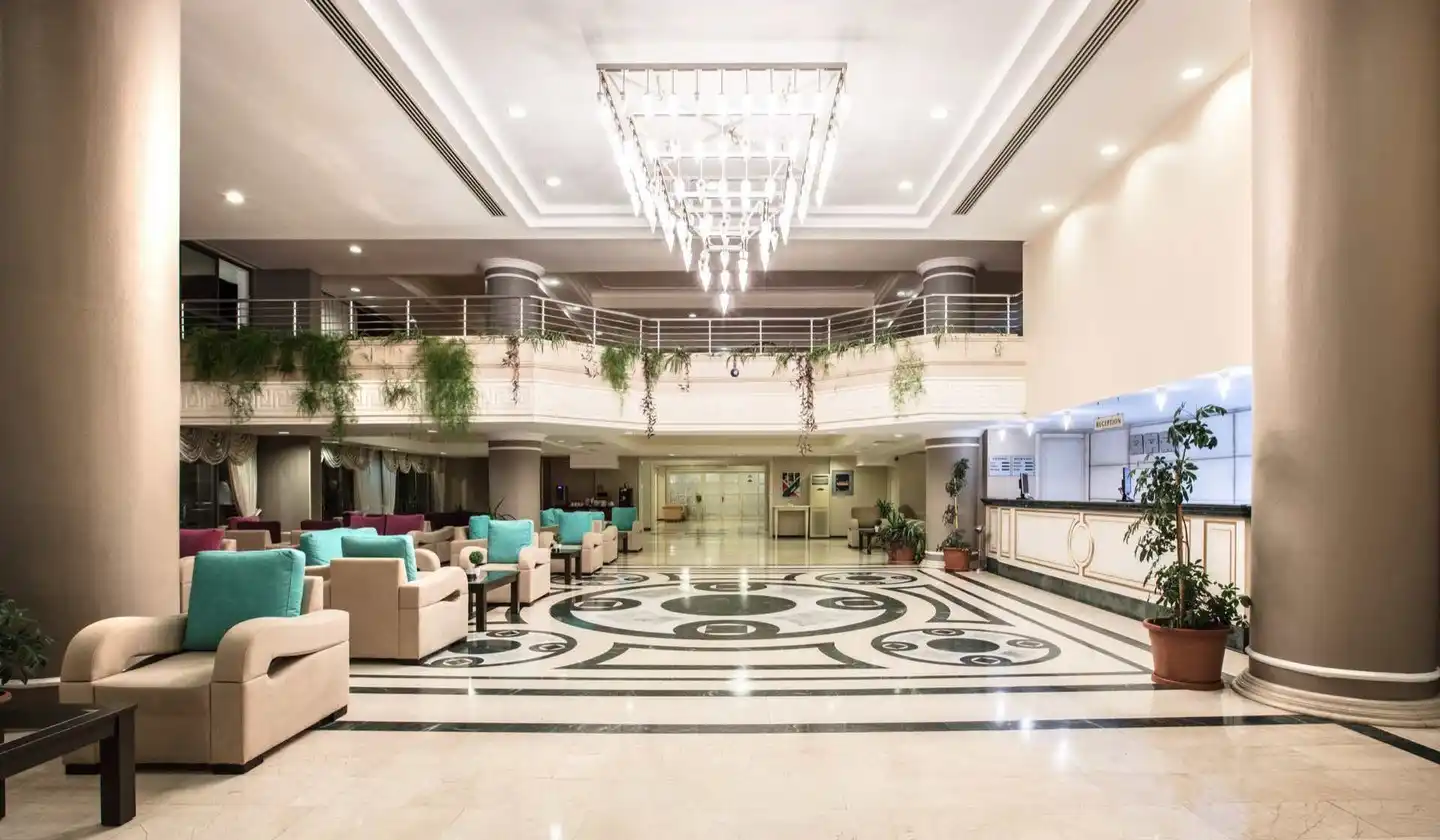 Palmin Hotel Lobby