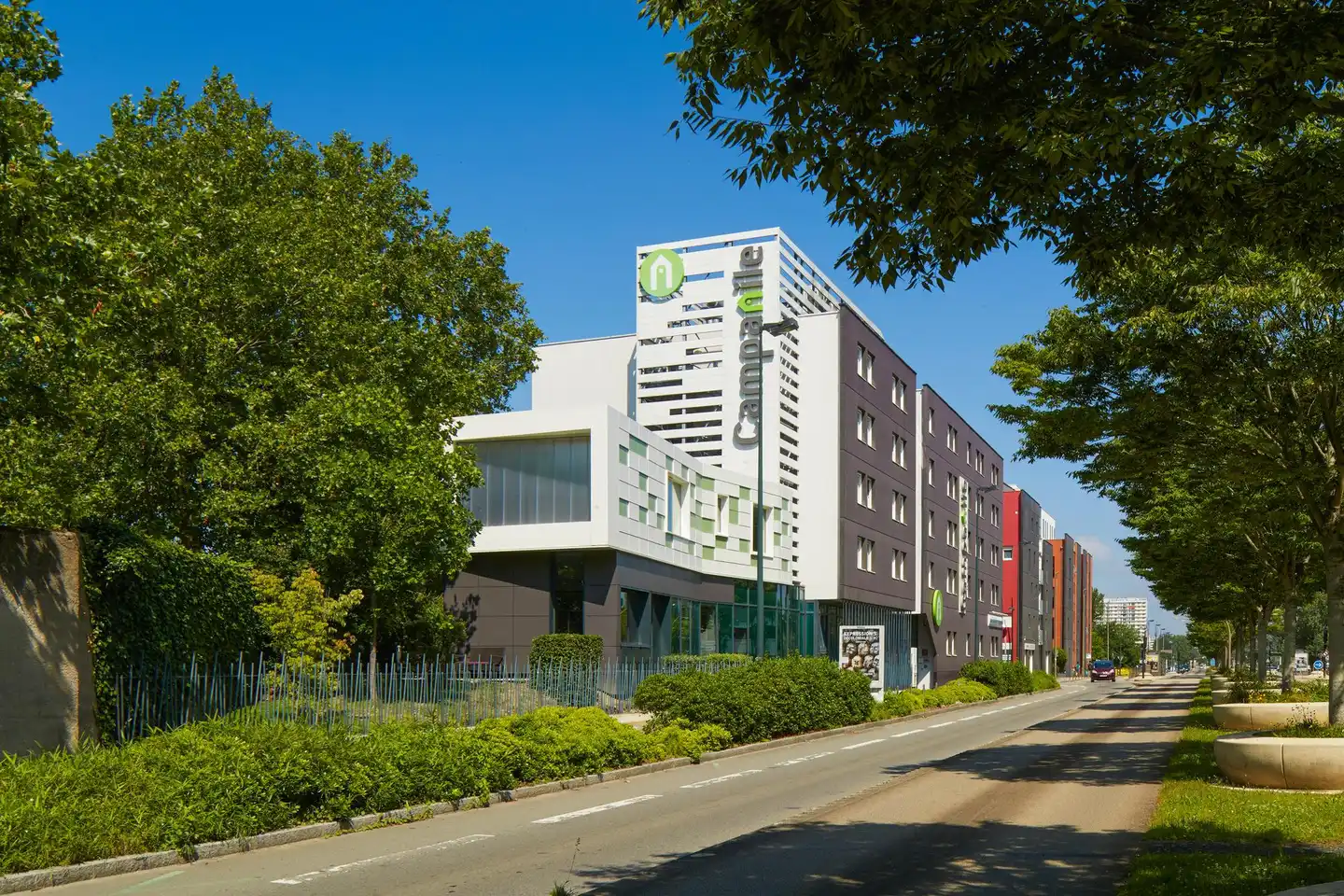 Campanile Nantes Centre - Saint Jacques Aussenansicht