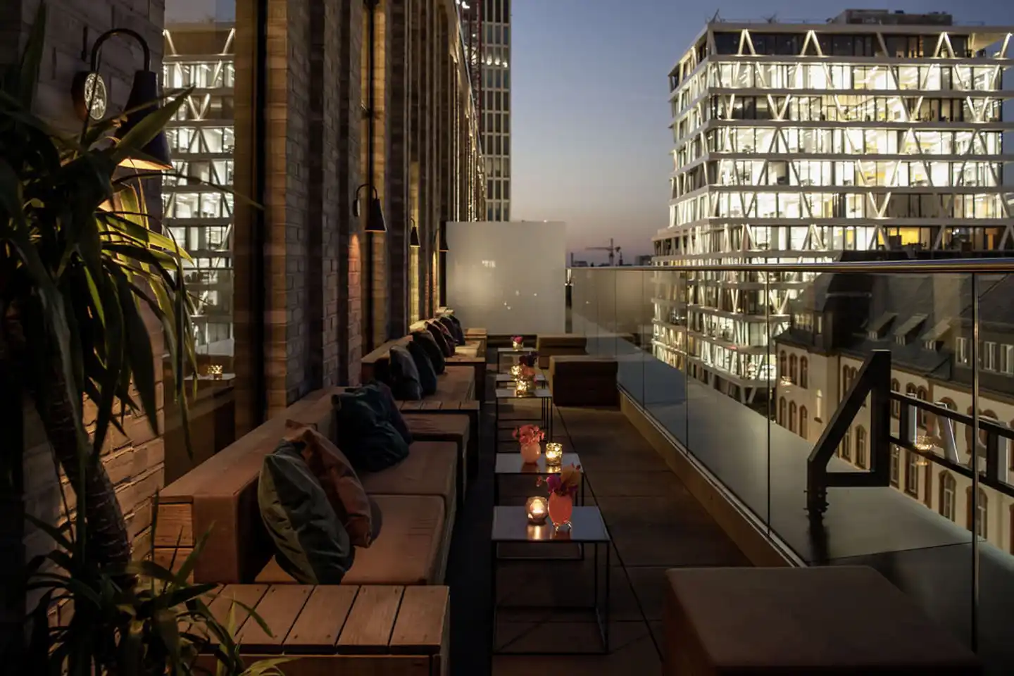 Hotel AMANO Grand Central Terrasse