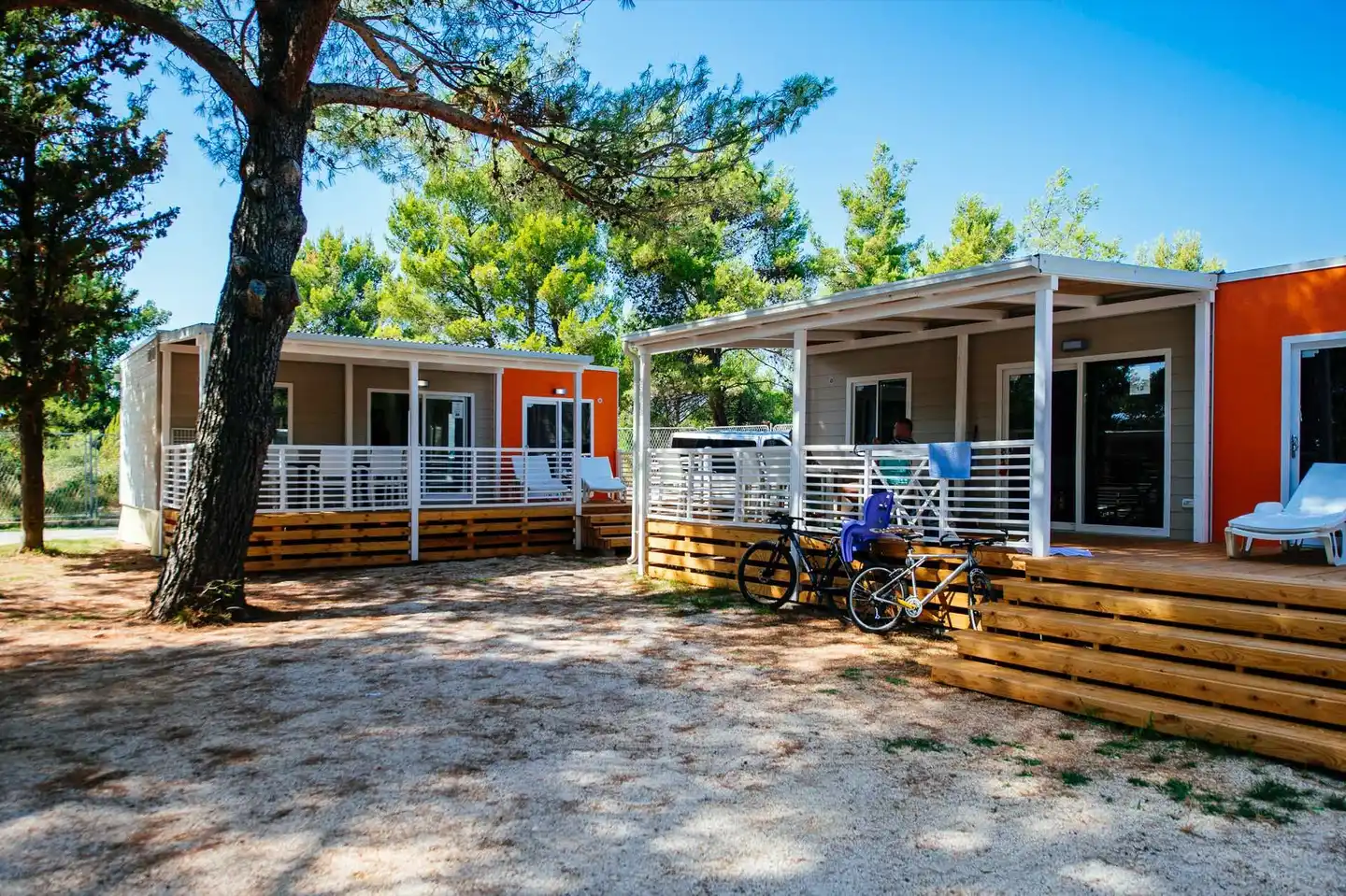 Zaton Holiday Resort Mobilheime Aussenansicht