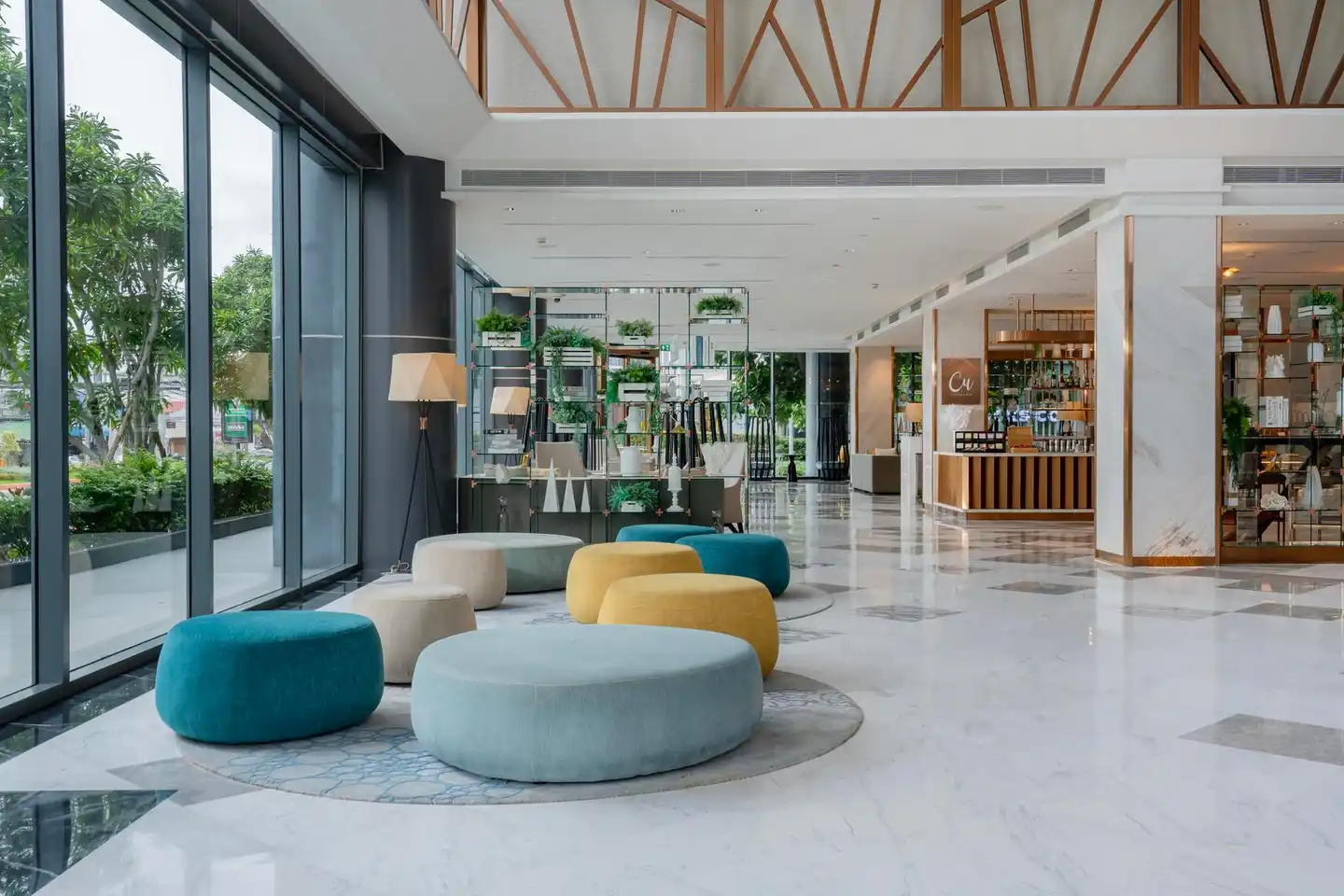 Holiday Inn & Suites Rayong City Centre Lobby