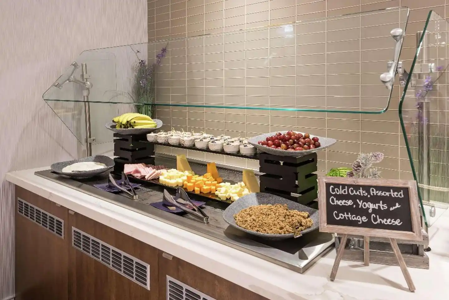 Homewood Suites By Hilton Ottawa Downtown Restaurant