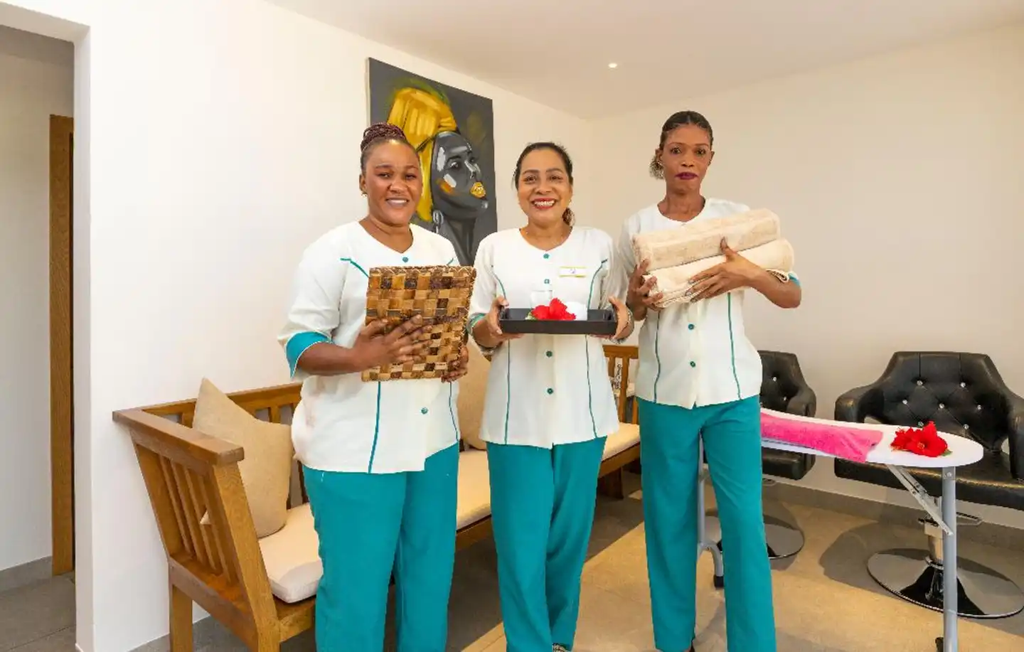 TOA Hotel & Spa Zanzibar Personen