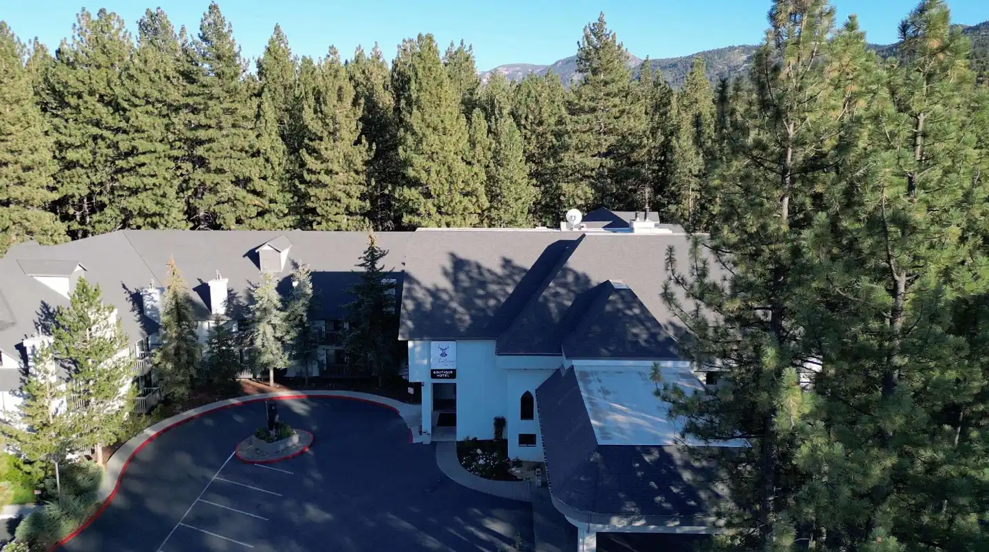 Chateau Big Bear Boutique Hotel, BW Signature Collection Aussenansicht