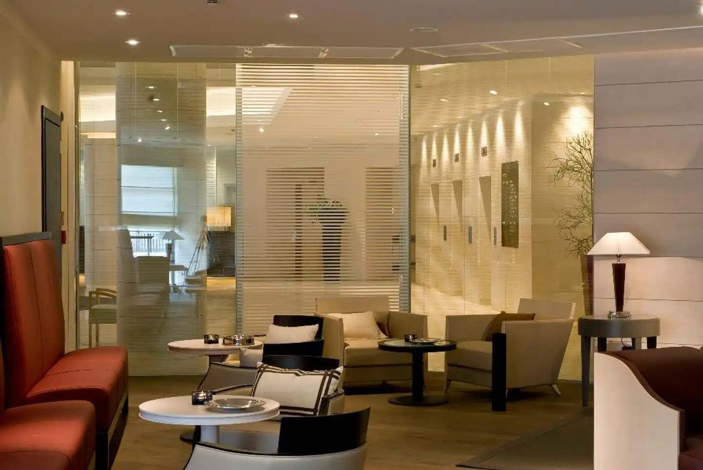 Starhotels Grand Milan Lobby