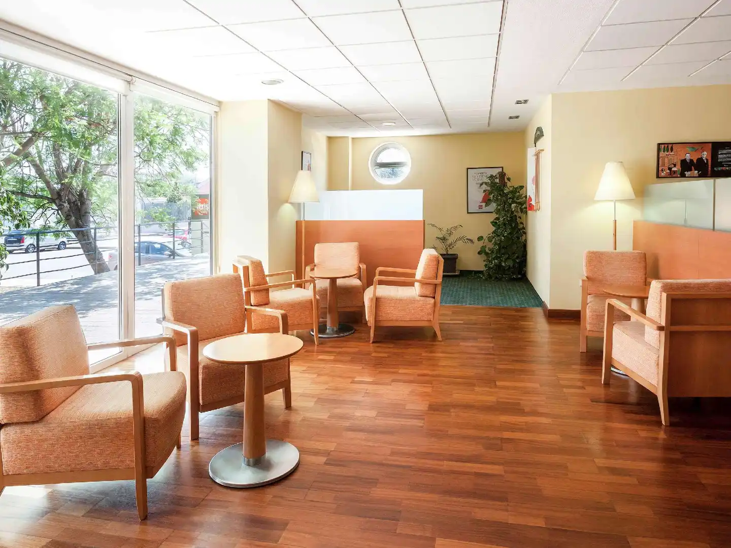 ibis Murcia Lobby