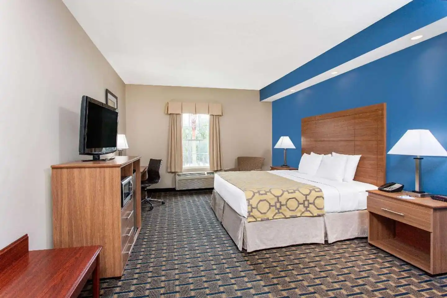 Baymont by Wyndham Jacksonville/Butler Blvd Wohnbeispiel
